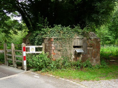 Pillbox FW3/26 Hungerford #2