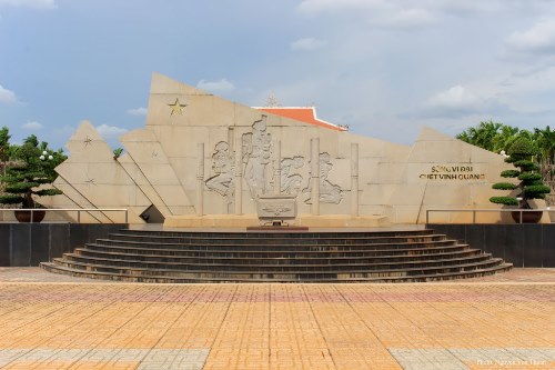 Martyrs Memorial Xuan Thoi Thuong