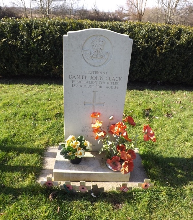 British War Grave Roding Lane Cemetery