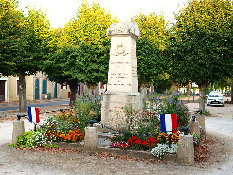 Monument Frans-Duitse Oorlog Villeneuve-sur-Yonne #1