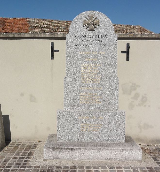 Oorlogsmonument Concevreux #1