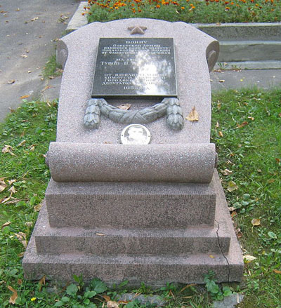 Sovjet Oorlogsgraven Kurenisvkyi #3