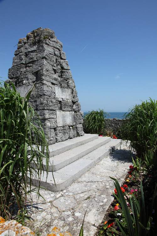 Oorlogsmonument Swanage #1