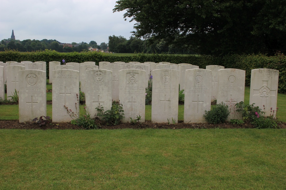Commonwealth War Cemetery Orange Trench #3