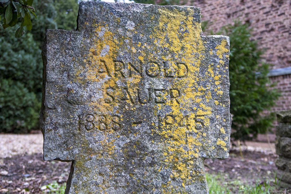 German War Graves and Memorial Gsten #3