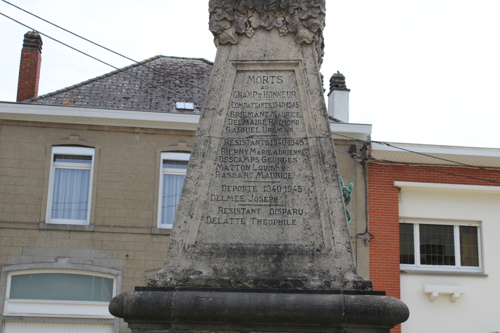 War Memorial Bernissart #4