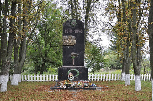 War Memorial Zalisoche #1