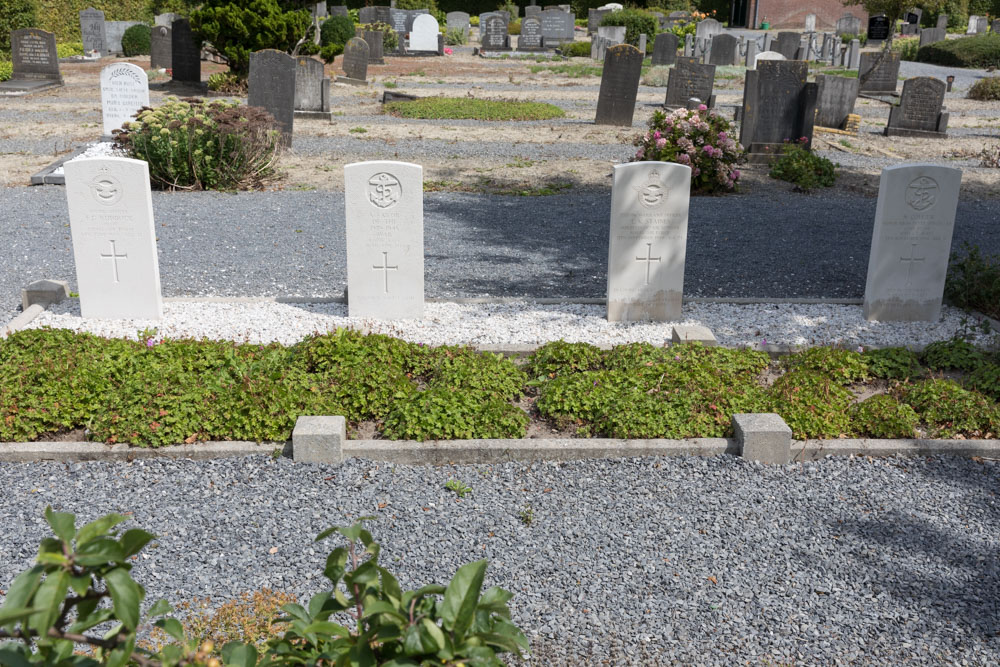 Commonwealth War Graves Cadzand #3