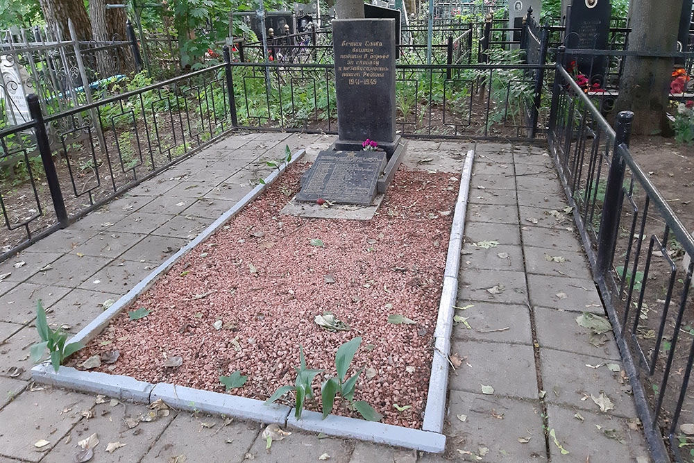 Soviet War Graves Mogilev #2
