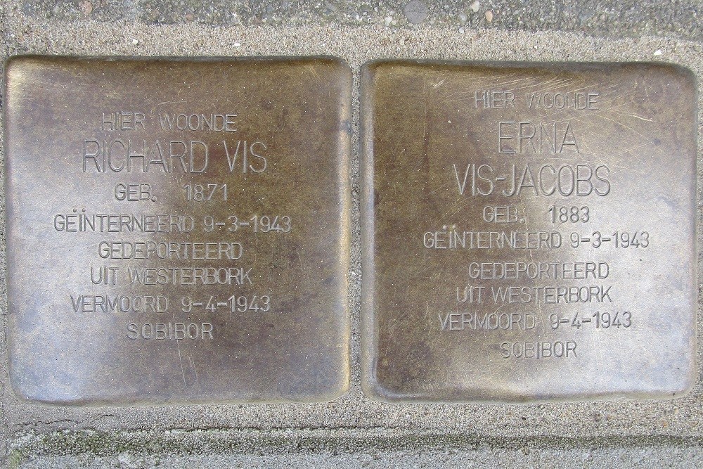 Stolpersteine Roerstraat 15