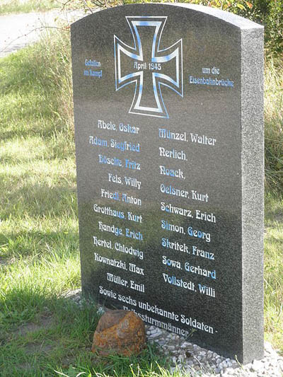 Memorial Fallen German Soldiers Eisenbahnbrcke #1