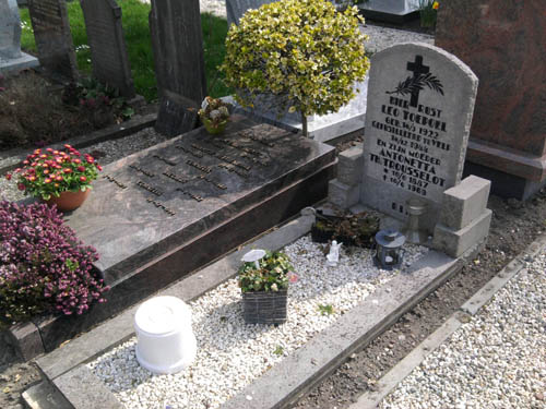 Dutch War Grave Roman Catholic Cemetery Castricum #2