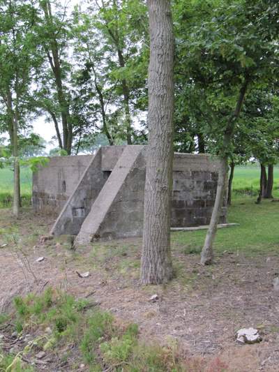 Munitiebunker 1 type MG 53 Kleverskerke #3