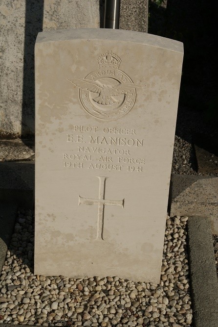 Commonwealth War Grave Lanaye #4