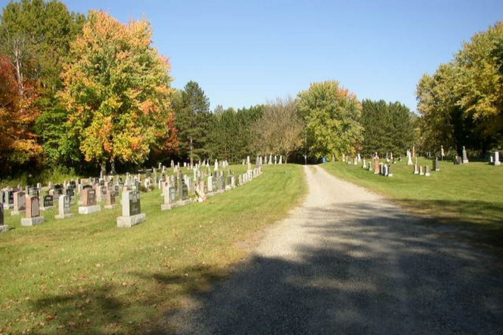 Commonwealth War Grave St. Antoine Roman Catholic Cemetery #1