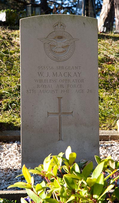Commonwealth War Grave Bloemendaal #2
