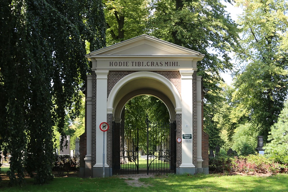 Nederlandse Oorlogsgraven Algemene Begraafplaats Doetinchem #2