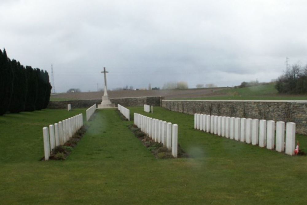 Commonwealth War Cemetery Quatre-Vents #1