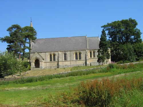 Oorlogsgraven van het Gemenebest St. Andrew Churchyard