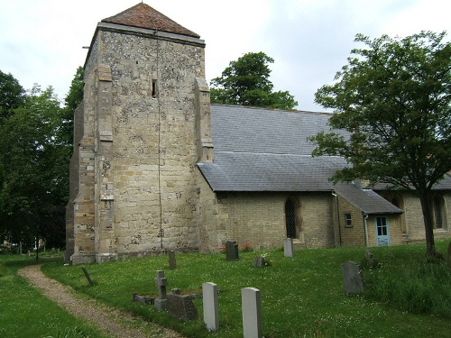 Commonwealth War Graves All Saints Churchyard