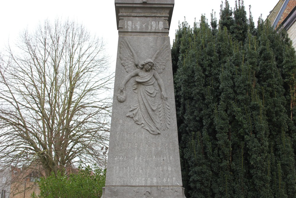 Oorlogsmonument Vlezenbeek #2