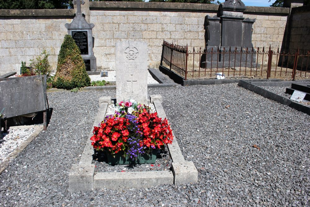 Commonwealth War Grave Froidlieu #2