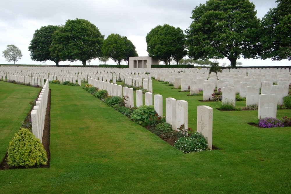 Cabaret Rouge Commonwealth War Cemetery #3