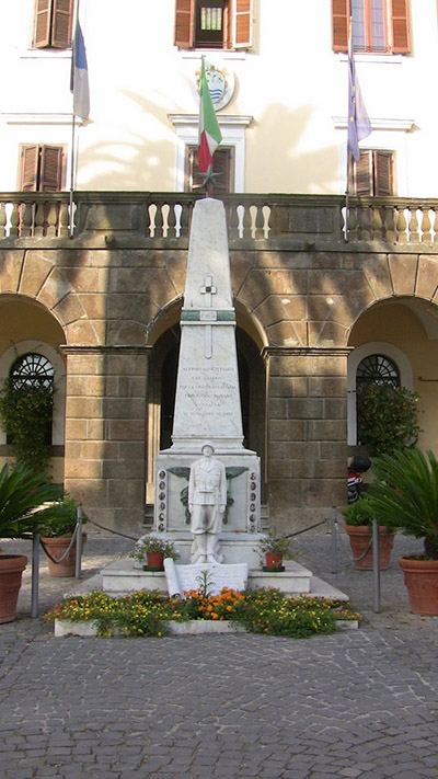 Oorlogsmonument Trevignano Romano #1