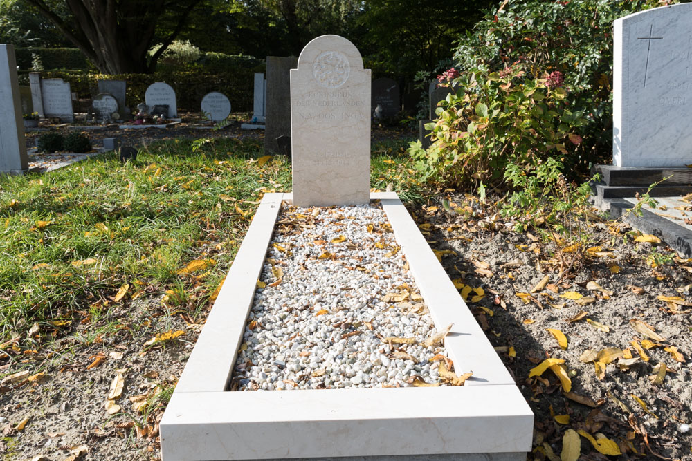 Dutch War Graves Breskens #4