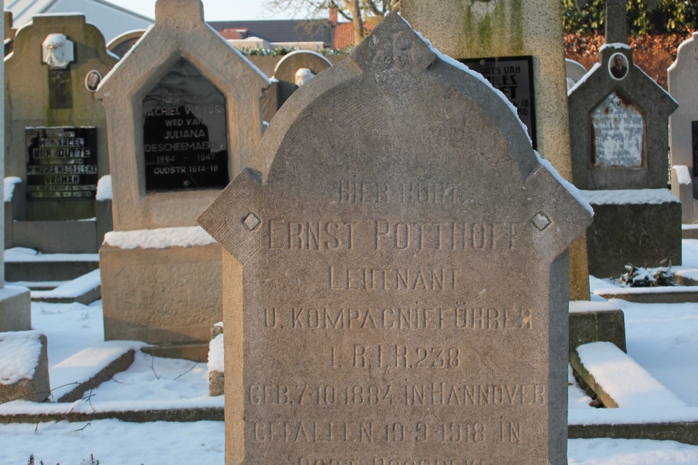 German War Grave Meulebeke #1