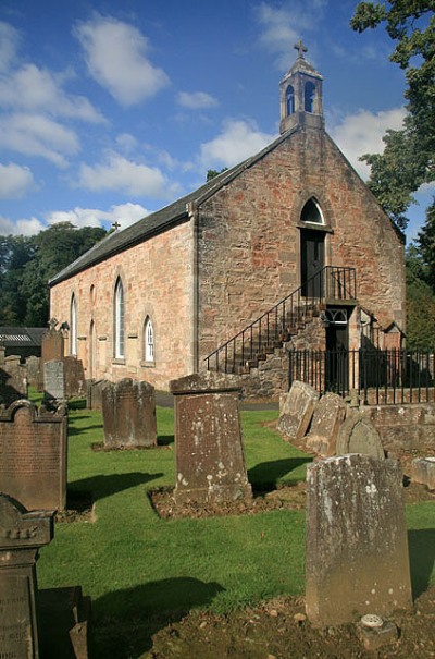 Commonwealth War Graves Sorn Parish Churchyard #1