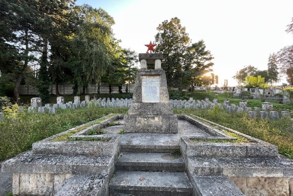 Soviet War Cemetery 