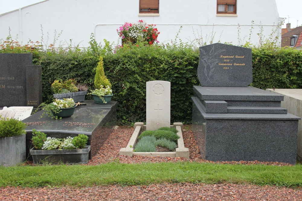 Commonwealth War Graves Socx #1