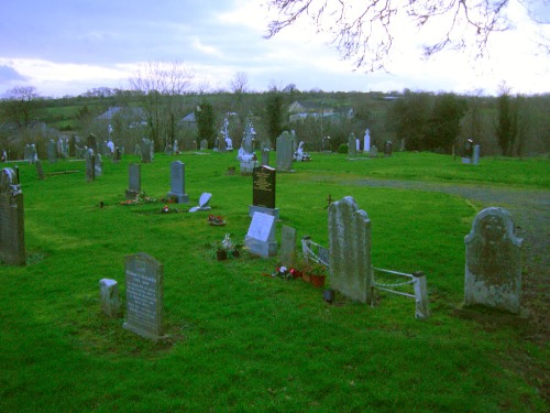 Commonwealth War Grave Kilmainhamwood Old Graveyard