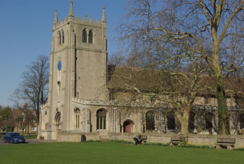 Oorlogsgraf van het Gemenebest St. Thomas a Becket Churchyard #1