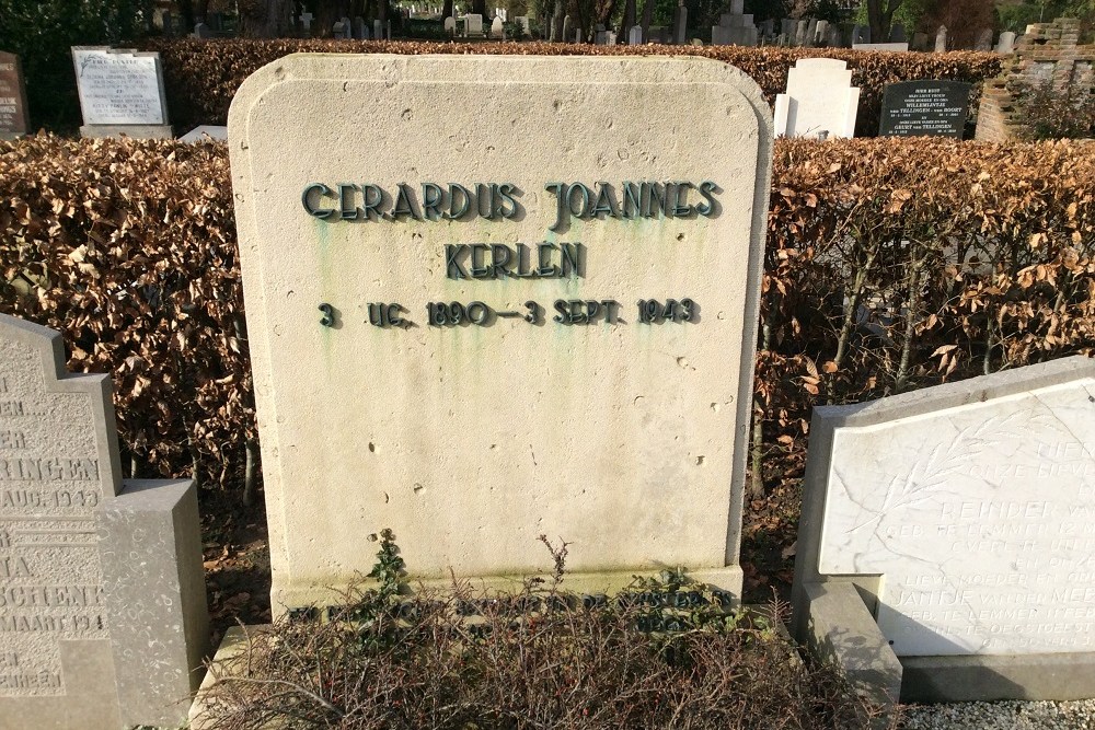 Dutch War Graves General Cemetery Tolsteeg #5