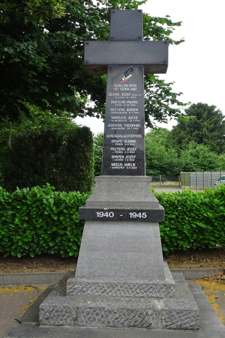 Oorlogsmonumenten Kortenaken #4