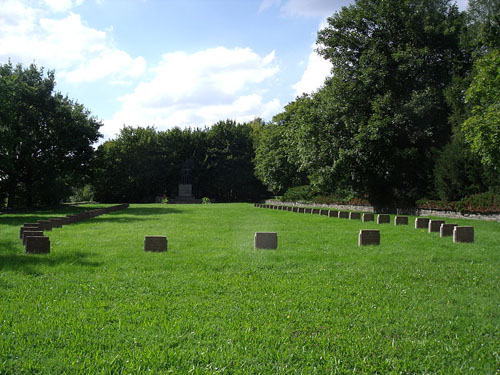 Soviet War Cemetery Gera #1