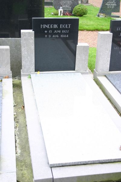 Dutch War Graves Zeerijp #3