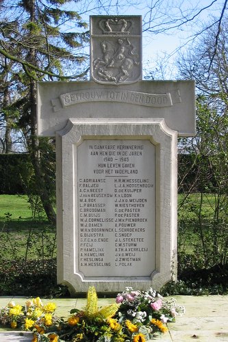 Monument en Erehof Middelburg #2
