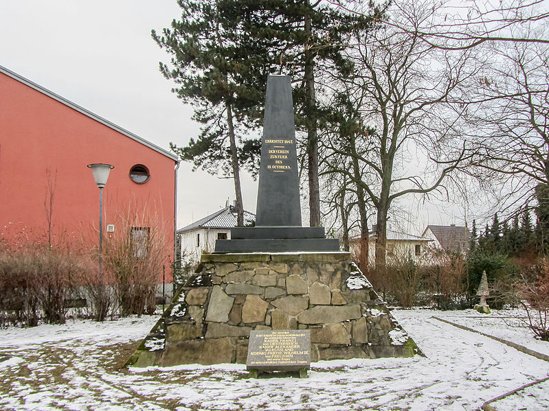 Monument Observatiepunt Drie Monarchen #1