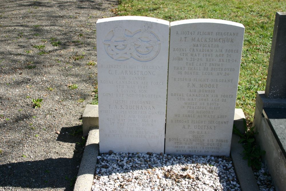 Oorlogsgraven van het Gemenebest Algemene Begraafplaats Vlagtwedde #1