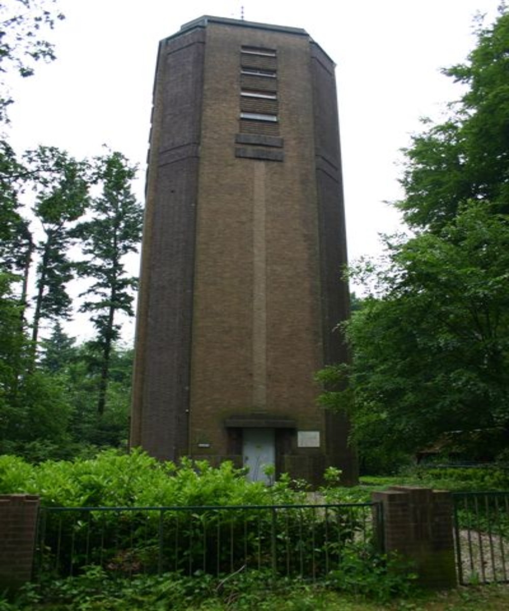 Gedenkteken Watertoren Berg en Dal #3