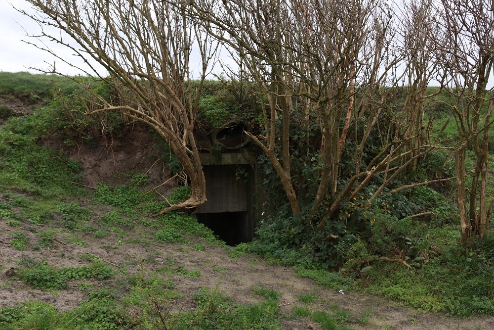 Flugfeld Bergen - Kver MG35 Bunker #1
