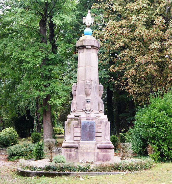 Oorlogsmonument Lyce Saint-Laurent #1