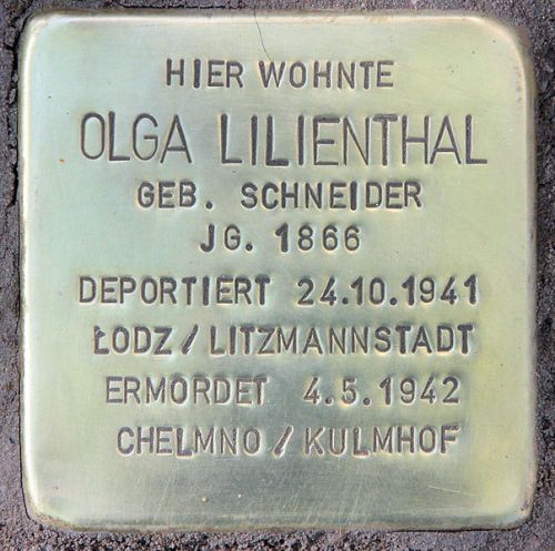 Stumbling Stones Giesebrechtstraße 8 #3