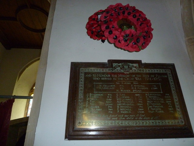 Oorlogsmonument St. Thomas  Becket Church