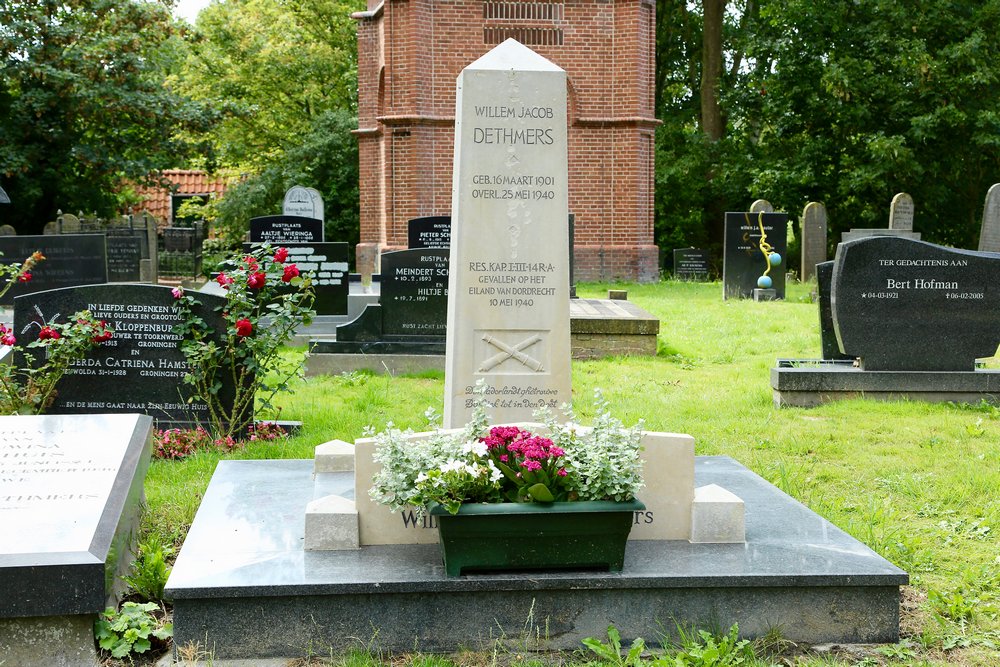 Dutch War Grave Toornwerd #3