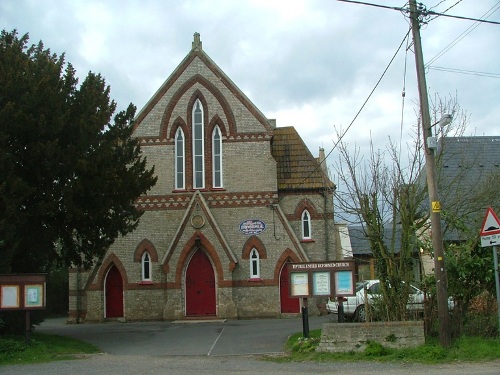 Oorlogsgraven van het Gemenebest Tiptree United Reformed Churchyard