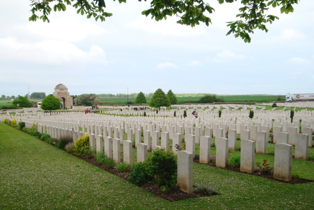 Cabaret Rouge Commonwealth War Cemetery #4